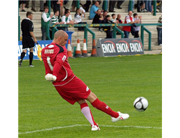 Calcio di rinvio.
